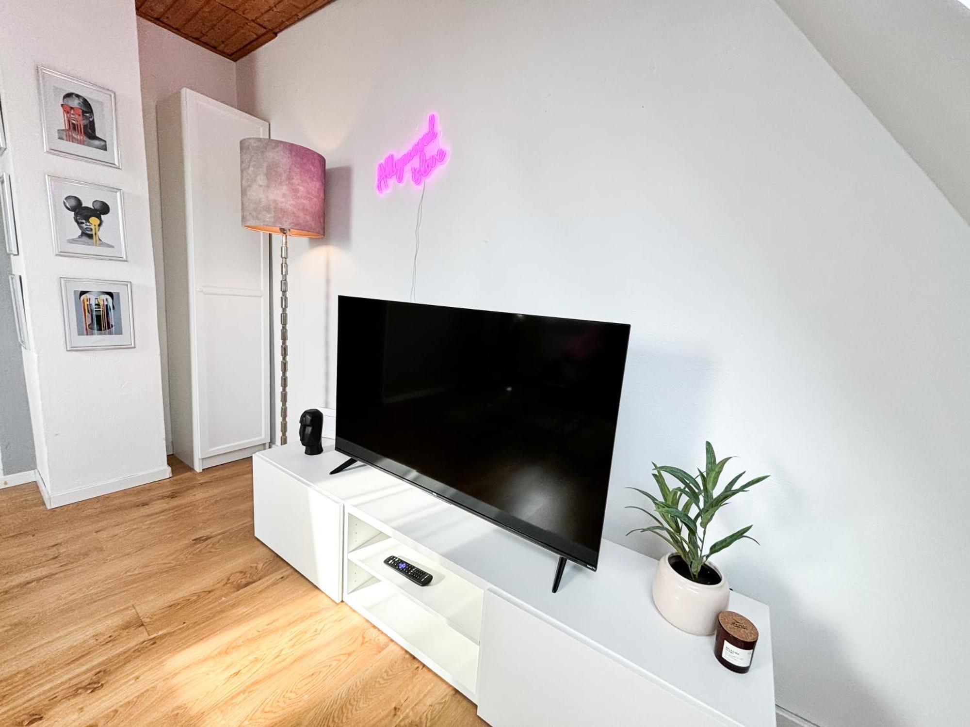 Thinkpink! Apartment Ennepetal * Sehr Modern * Top Lage Экстерьер фото